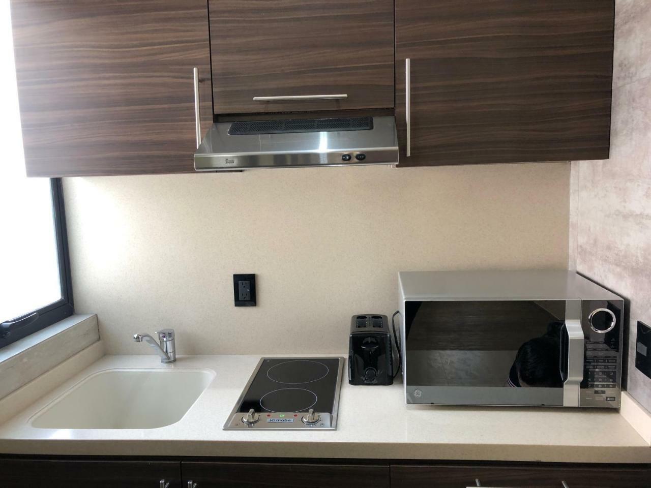 Mc Suites Мехико Экстерьер фото A Japanese kitchen